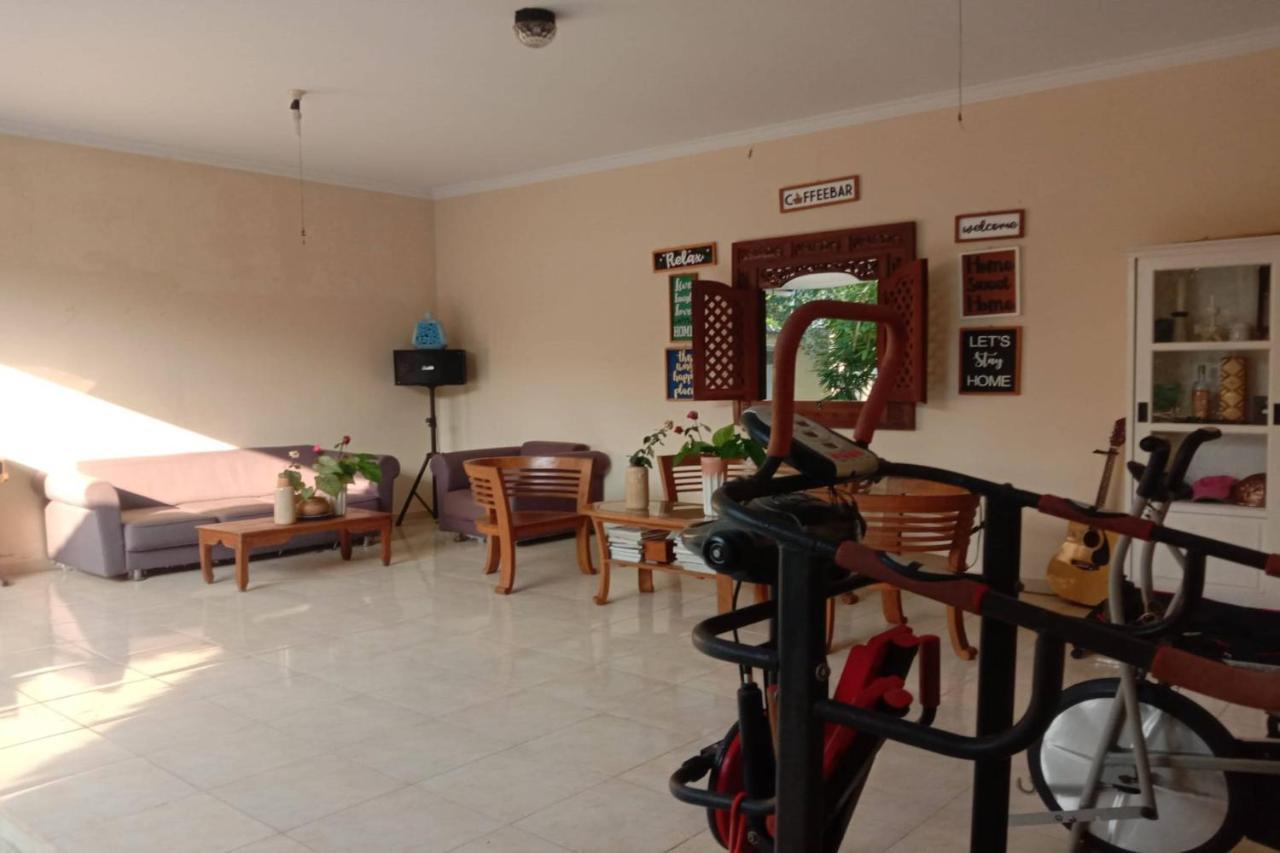 Express O 91578 Villali Jogja Γιογκιακάρτα Εξωτερικό φωτογραφία