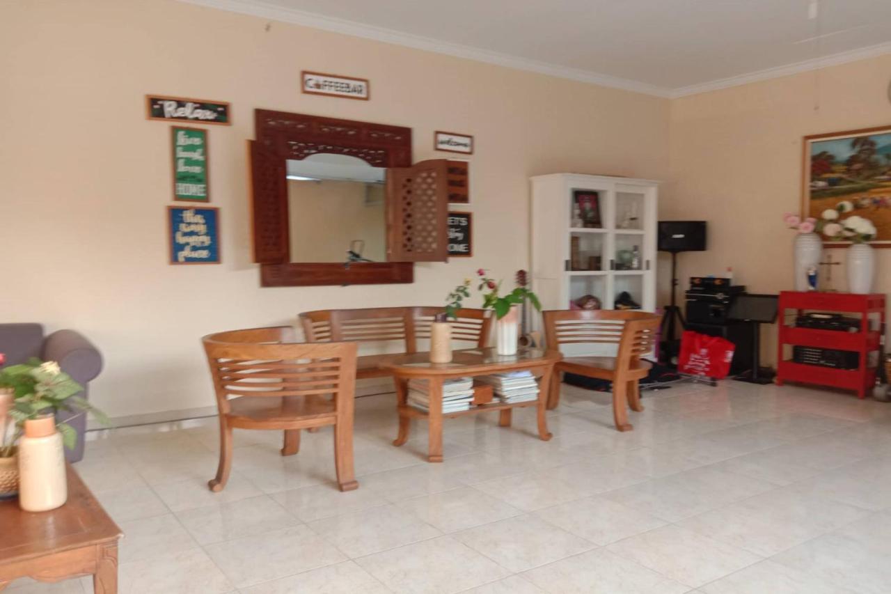 Express O 91578 Villali Jogja Γιογκιακάρτα Εξωτερικό φωτογραφία